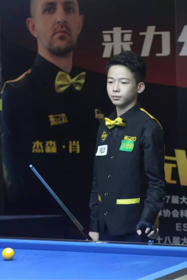 事中的表现